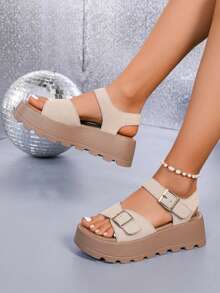 صنادل رياضية للنساء، صنادل نسائية جديدة للصيف بسُم...