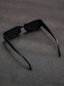 1pc Y2K Square Frame Cute Casual Party Fashion Glasses For Men And Women Retro Fashion Glasses - 亮黑框灰片 - 查看 2