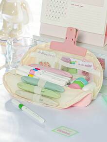 Estojo para lápis em tecido colorblock, com design de grande capacidade e vários bolsos, ideal para escola, escritório e viagens. Perfeito para estudantes, profissionais, homens e mulheres. Possui fechamento com zíper e é perfeito para guardar seus materiais escolares. - multicolorido - Ver 6