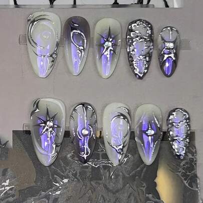 Ten Purple Star And Moon Nail Art Pieces, Handmade 3D Hand-Painted False Nails, Luxurious High-End False Nails, Press-On False Nails For Spring, Summer, Autumn And Winter, Medium Almond False Nails, Handmade, Luxurious Retro False Nails, European And American Hot Girl False Nails, A Noble Gift For Ladies, Nail Art Art, Reusable False Nails, Suitable For Girls And Ladies To Wear To Parties And Everyday Wear.
