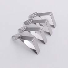 8pcs Stainless Steel Tablecloth Clips, Cat Paw Triangle Non-Slip Stainless Steel Tablecloth Clips, Outdoor Meeting Butterfly & Leaf Tablecloth Fixation Clips, Adjustable - Multicolor - View 8