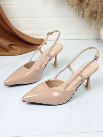 1 đôi sandal cao gót cỡ lớn dành cho nữ, chất liệu da bóng mềm mại, mũi nhọn, gót mỏng, thiết kế khóa kim loại liền khối, sandal đế xuồng hở mũi thời trang, phù hợp cho đi chơi hàng ngày, du lịch, mua sắm, công sở, mẫu mới mùa xuân/hè.