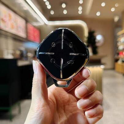 1 Vỏ bảo vệ chìa khóa xe bằng TPU có bốn nút, phù hợp với các dòng xe Chery, Jetour, Dasheng Pro.