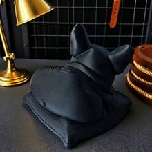 1个3D打印可爱睡姿斗牛犬雕像毛绒抱枕，专为爱狗人士设计。适用于室内/室外、家居装饰、办公桌、主题派对、汽车装饰，以及作为圣诞节、万圣节、感恩节和其他节日礼物（收藏摆件）。 - 1PCS - 查看 7