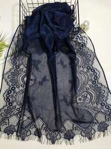 1 pièce Foulard élégant en dentelle ajourée de couleur unie pour femme, hijab/châle bohème de luxe, convient pour le port quotidien, les mariages, les églises, les événements formels - Bleu marine - Voir 4