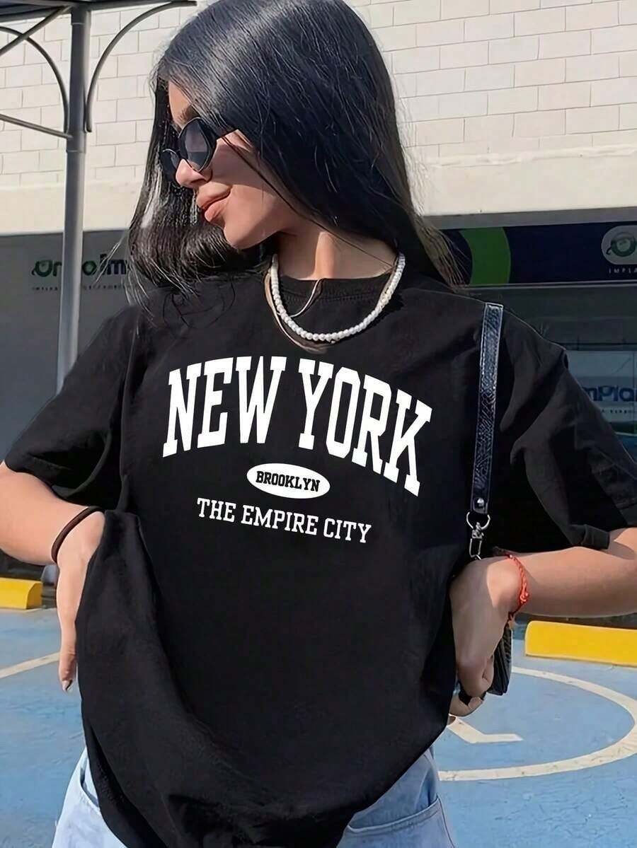 Graphic TeesLadies' NEW YORK BROOKLYN THE EMPIRE CITY Printed T-Shirt | Breathable, Lightweight, Comfortable, Casual Round-Neck Tee, Ideal For Spring/Summer, Fashionable And Stylish Unisex Graphic T Shirts Unisex Casual TeeCottnocotton Top,Tops Women Summer,Everyday Outfits Women,Cute T Shirts - 黑色 2 - 查看 1