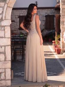 Faeriesty 香槟色亮片宽肩带褶皱连衣裙，高端浪漫正式晚礼服，优雅闪亮设计，精致高贵，适合婚礼、婚纱照、周年庆典、正式晚宴、花园派对等春季场合。 - 香檳色 - 查看 6