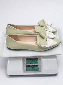 女款尖頭低鞋口平底芭蕾舞鞋，秋季新款戶外日常開車樂福鞋，時尚布面軟底工作鞋，開車鞋，舒適百搭一腳蹬鞋，易穿不累腳，優雅輕量透氣辦公鞋，母親節禮物，隨機花紋鞋面，四季皆宜，齋月，開齋節 - 淡綠色PU-淡綠白雙色蝴蝶結 - 查看 10