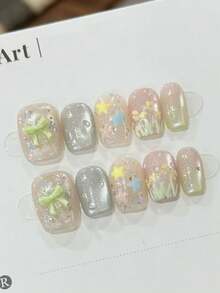 10片清新手绘花卉多巴胺渐变猫眼短款美甲贴片，可爱甜美风格，适合春夏，是女性和女孩的理想之选，可搭配旅行装束。 - 薄荷綠 - 查看 3