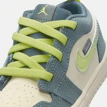 Giày bóng rổ Jordan 1 Low Alt SE (TD) cho trẻ nhỏ, IB7119-001 - màu xanh lá - Xem 9