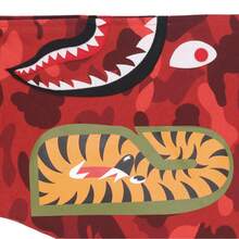 A Bathing Ape (BAPE) Men's Shark Full-Zip Hoodie – Iconic Camo Series, Multi-Color Options Available - 紅色 - 查看 9