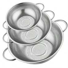 Bộ 3 rổ lọc đa năng bằng thép không gỉ - Rổ lưới dày và bền với tay cầm kép, thích hợp để ráo nước và rửa trái cây và rau củ. - Bạc - Xem 2