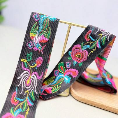 2 Kích thước/182,88cm Viền vải họa tiết hoa và chim, trang trí dệt thủ công của các thiểu số (Miao, Zhuang, Mông Cổ, Bouyei)