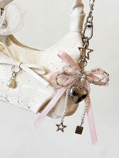 韩式甜美珍珠蝴蝶结挂饰银色爱心吊坠钥匙扣挂件可爱包包配饰Y2K哥特风，包包吊坠，包包挂饰，包包链，包包链饰，绳编包包吊坠，包包装饰吊坠，包包装饰，钥匙扣，包包链配件，包包挂饰