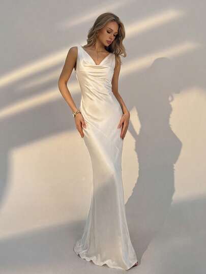 女士优雅垂褶领口露背长裙，后背系带可调节，适合浪漫约会之夜、海滩度假、热带假期、海边晚餐、夏季假期和婚礼派对等场合。