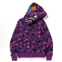 A Bathing Ape (BAPE) Men's Shark Full-Zip Hoodie – Iconic Camo Series, Multi-Color Options Available - 紫色 - 查看 1