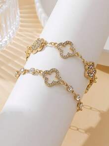 Set de 2 pulseras lujosas con diseño hueco de trébol y pentagrama en dorado brillante, elegante para usar en capas para mujeres - Amarillo Oro - Ver 5