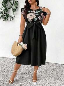 SHEIN Frenchy Plus Size Women Floral Print Round Neck Cap Sleeve Elegant Dress, Summer Vacation - 黑色 - 查看 6