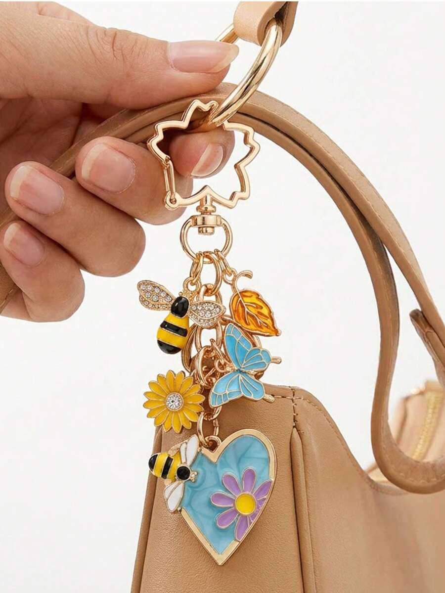 Multicolor Enamel Design Keychains, Including Heart, Daisy, Bee, Butterfly And Leaf Patterns. Colorful Enamel Daisy Pendant, Romantic Heart Flower Keychain, High-End Car Rearview Mirror Decoration - Multicolor - View 1