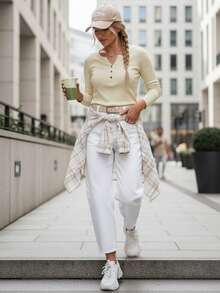 Damen-Langarmshirt in schmaler Passform, Button-Down-Kragen, lange Ärmel, Rundhalsausschnitt, Rippstrick, dehnbares, langärmeliges Basic-T-Shirt, schmal geschnittenes Stricktop, Einheitsgröße. - Beige - Übersicht 2