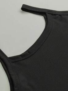 1pc Y2K Style Solid Color Ribbed Cropped Camisole, Versatile All-Match Layering Tank Top - Black - View 11