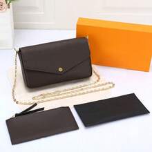 Monogram 3-In-1 Chain Bag, Made Of Genuine Leather, Can Be Carried As An Envelope Bag Or Worn As A Shoulder/Crossbody Bag. - 黑色字母組合 - 查看 3