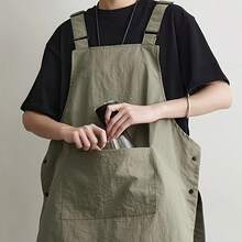Multi-Pocket Functional Work Apron With Front & Back Pockets, Universal Unisex Catering & Kitchen Apron, Heavy-Duty Stain-Resistant Canvas Apron With Adjustable Neck Strap, Ideal For Outdoor Hairdressing, Coffee Shops, Barbecue Stalls, Restaurants, Food Service Industries, Home Cooking, Baking, Grilling & Daily Household Use, Durable Protective Workwear For Men & Women, Perfect Gift & Essential Tool For Holiday Home Baking, Grilling, Culinary Activities & Craft Work - 橄欖綠 - 查看 1