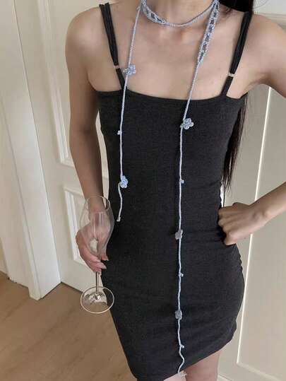 1条复古豹纹真丝围巾，女士适用：时尚大气，春夏百搭配饰——既可用于发型造型，也可作围巾或腰带使用。