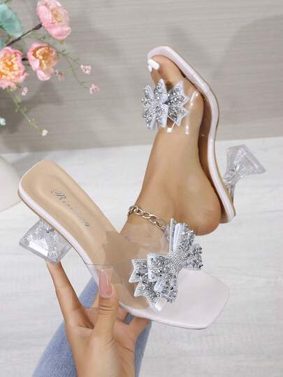 Sandalias deslizantes transparentes con decoración de mariposa para mujer, sandalias de tacón medio con rhinestones para verano y uso al aire libre, sandalias de estilo hada blanca para damas