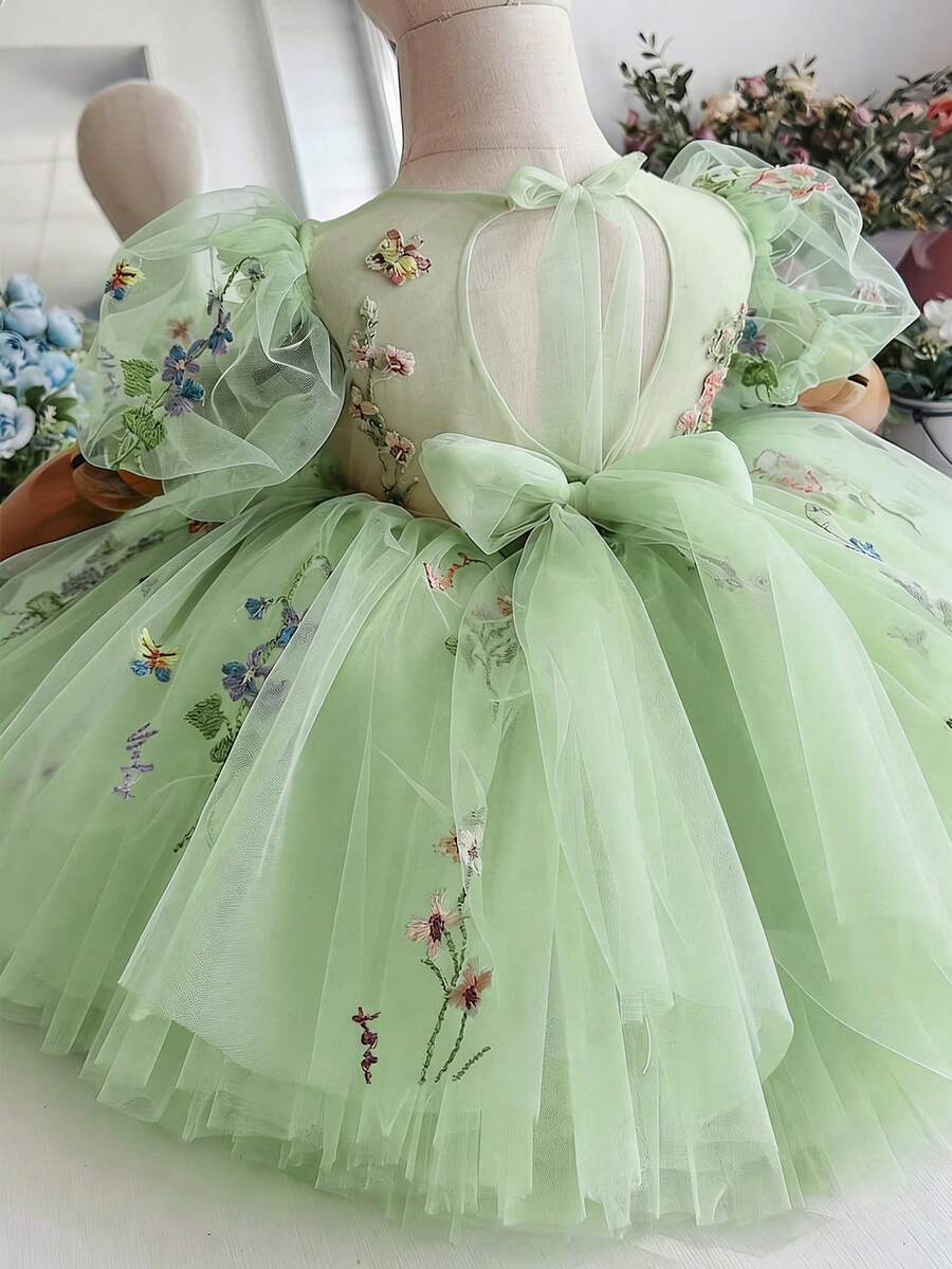 女婴刺绣花瓣袖镂空露背网纱公主裙，适合女孩生日派对、花童、婚礼、复活节、洗礼、圣餐礼等场合及节日庆典。 - 薄荷綠 - 查看 1