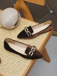 女士尖头图案平底鞋，新款秋季户外日常穿着乐福鞋，时尚软底工作驾驶莫卡辛鞋，舒适百搭套脚鞋，随机图案设计 - 棕色金絲絨-方扣鏈條 - 查看 8