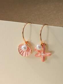 新款时尚珍珠耳环，女士法式INS海星贝壳C形耳环 - 彩色 - 查看 2