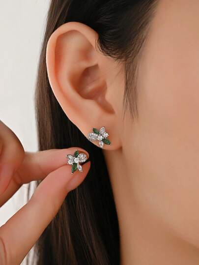 1 Pair S925 Sterling Silver Delicate Butterfly Green Zirconia Earrings, Niche Design Versatile Elegant Earrings