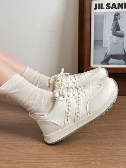 2026春季韩版软底低帮运动鞋，女士休闲运动鞋