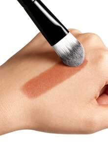 Yves Saint Laurent Cọ tán kem nền cán đen, logo vàng, lông cọ màu xám trắng chuyển sắc. - màu đen - Xem 7