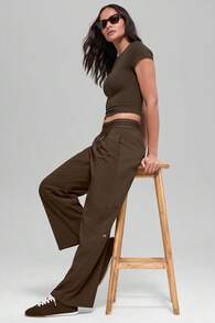 Alo Suit Up Trouser (Regular) Designed For A Loose Women's Espresso W51432r - 棕色 - 查看 6