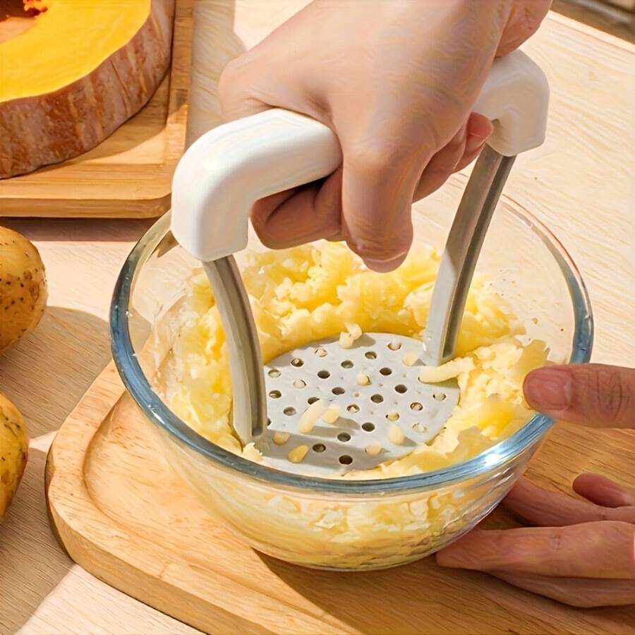 符合人体工程学的防滑手柄和杠杆式手动食物处理器 - 重型ABS塑料食物处理器,适用于搅拌土豆和蔬菜 - 易于清洁,经久耐用的家用厨房食物处理器,握感舒适,设计紧凑(适用于搅拌和制作泥状食物) - 符合人体工程学的手柄,便于搅拌,经久耐用且易于使用,适用于土豆、胡萝卜等。 - 查看 1