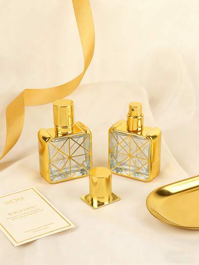 1Pc Luxury Gold Refillable Perfume Atomizer Bottle, Travel Size Clear Glass Electroplated Gold Geometric Grid Perfume Spray Bottle, Leak Proof Fine Mist Nozzle, Empty Reusable Durable Easy Refill Cosmetic Fragrance Container, Compact Lightweight Mini Portable Perfume Vial For Women Travel Essentials Business Trip Daily Use Purse Pocket Carry, Aesthetic Vanity Decor Ideal Holiday Gift For Her