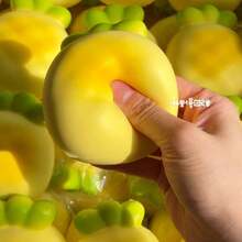 2026 Nuevo juguete antiestrés con forma de piña, extremadamente suave y húmedo, de material TPR refrescante con forma de fruta para liberar presión, aliviar la ansiedad, regalo de cumpleaños y festivo - Juguete de estrujado de piña realista, juguete de estrujado de pulpa de piña hecho a mano, juguete de silicona para estrujar, alivio del estrés, regalo de cumpleaños, regalo ideal, regalo sorpresa, regalo festivo, regalo de pareja, regalo de Navidad, regalo refinado para jugadores, juguete para estrujar, artículo esencial para aliviar la presión - Multicolor - Ver 5