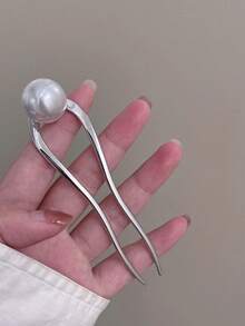 1 chiếc kẹp tóc ngọc trai giả hình chữ U thời trang, phụ kiện tóc phong cách tối giản sang trọng ngách phù hợp cho nhiều dịp bao gồm đám cưới, đồ dùng học tập, mũ đội đầu. Kẹp tóc có thiết kế phong cách, cấu trúc đơn giản và được làm từ vật liệu chất lượng cao, có thể làm nổi bật kiểu tóc và tạo vẻ ngoài tinh tế một cách dễ dàng.,Kẹp búi tóc,Kẹp tăm - Nhiều màu - Xem 3