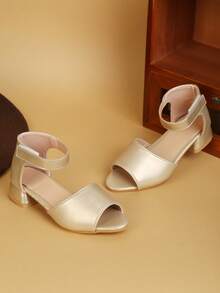 2026 Nuevas sandalias, sandalias de tacón alto para niños, sandalias de playa, sandalias de moda en beige, sandalias de tacón bajo en dorado/plateado, sandalias de estilo bohemio, cómodas y duraderas, adecuadas para fiestas - Dorado - Ver 4