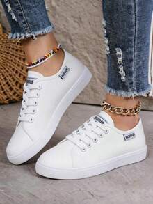 These Classic Canvas Casual Shoes Are Lightweight, Breathable, Comfortable, And Versatile, Suitable For Daily Commutes, Campus Outings, And Short Trips. They Are A Stylish Choice For Students And As A Gift. - White - View 4