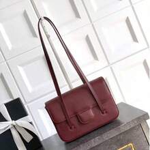 Ruby Red Leather Women's Crossbody Bag – Minimalist Shoulder Bag With Adjustable Strap, Compact Size (S: 17x12x5 Cm / L: 22x15x7 Cm), Elegant Everyday Handbag - Burdeos - Ver 9
