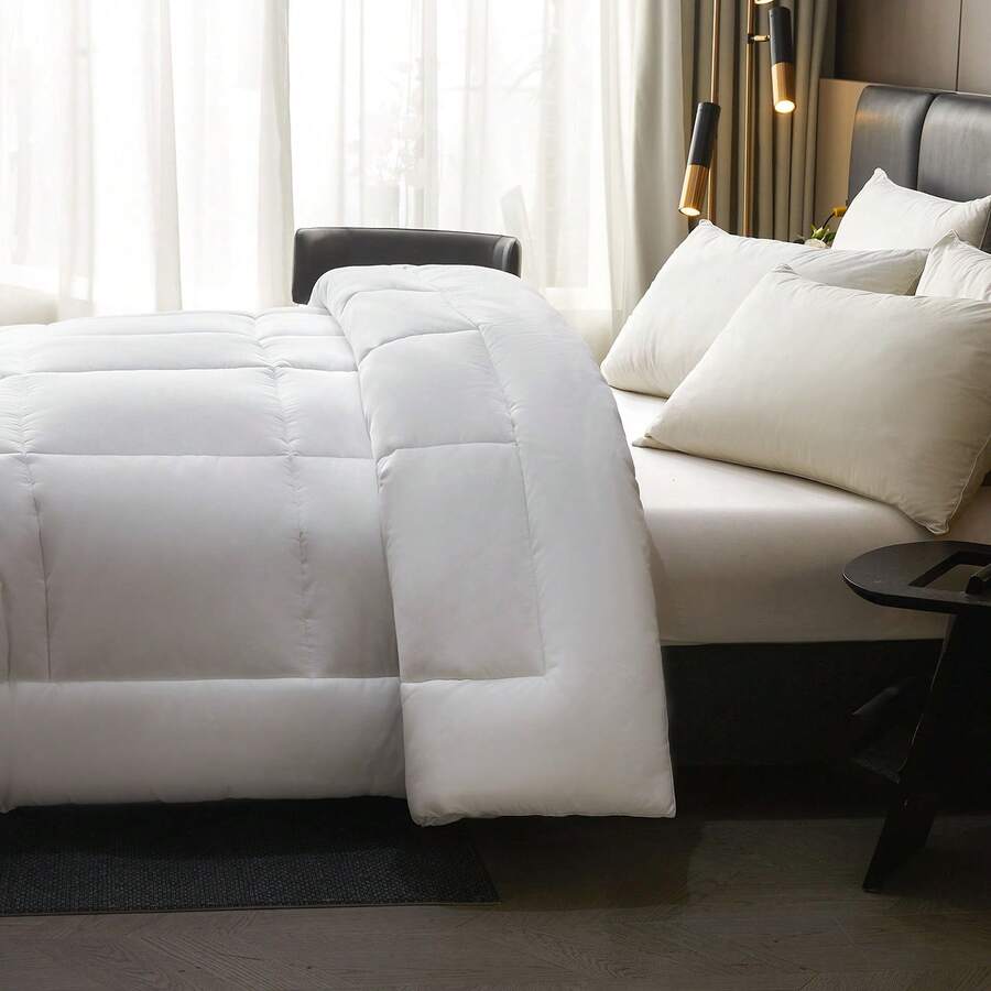 1pc White Hotel Style Comforter, Fiber Quilted All-Season Blanket, Large Double/Single Size, Breathable Cotton Quilt For Spring & Autumn - White - View 1