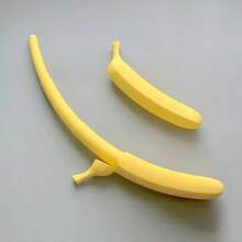 2026 Bestselling Prank Tool - Retractable Banana Sword, Realistic Fruit Stress Relief Toy (Retractable Blade/Disguise Attack/Desktop Decor 3-In-1), Random Color - Multicolor - View 5
