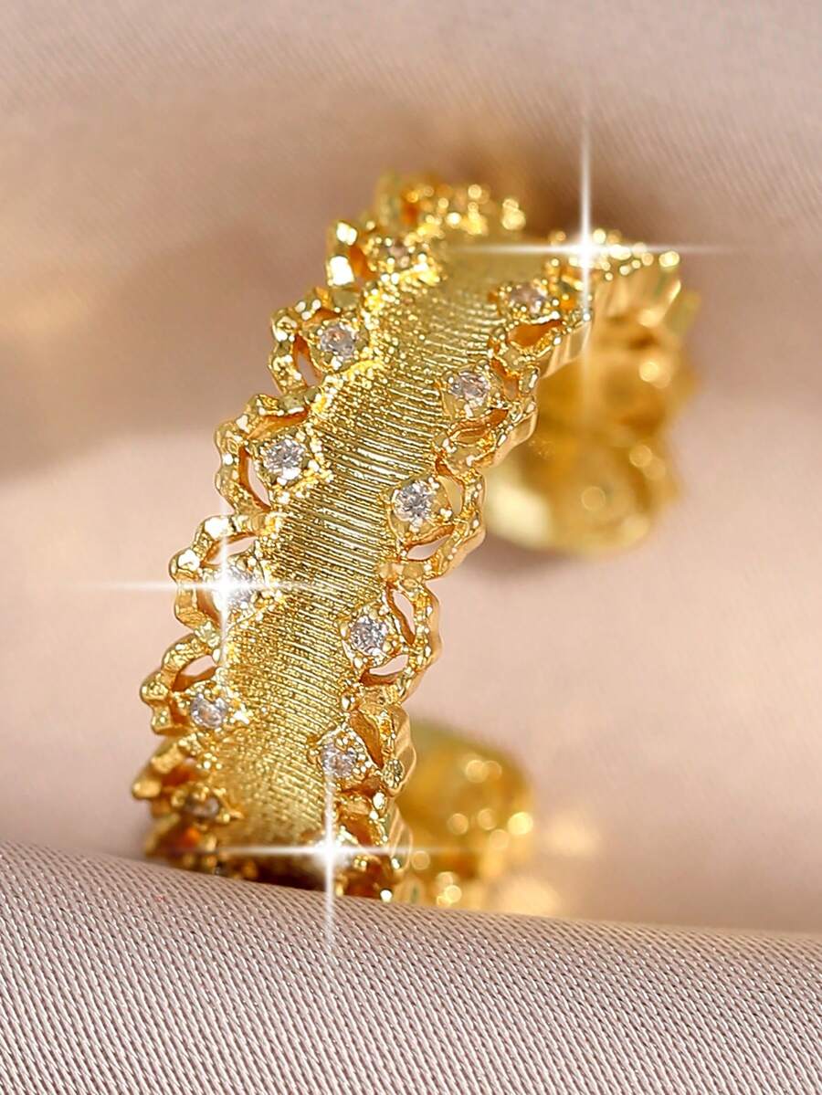 1 chiếc nhẫn cưới ren rỗng tinh tế, sang trọng đính đá Cubic Zirconia, kiểu dáng quý phái, có thể mở ra, thích hợp cho tiệc đính hôn, kỷ niệm ngày cưới, quà tặng trang sức ngày Valentine. - Vàng - Xem 1