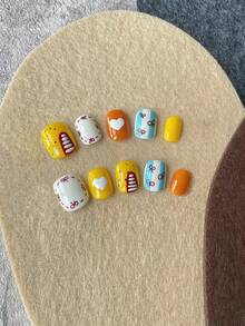 24pcs Milky White Teddy Bear Theme Short Nails For Children, With Gentle Beige Base And Warm Brown Cartoon Elements. Soft And Cute Style, Radiating Adorable Charm, Suitable For Children To Wear. - Multicolor - View 2