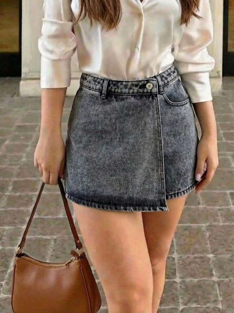 Women Denim Shorts - gris - View 1