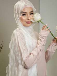 Khăn trùm đầu Hijab thời trang mùa xuân/hè mới về, chất liệu organza mềm mại, viền lượn sóng, xếp ly tự nhiên, thoáng khí, nhẹ, cỡ dài, thích hợp đi biển và nghỉ lễ. - Nhiều màu - Xem 8