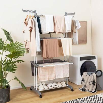 Tendedero de ropa de pie, perchero vertical plegable portátil de 4 niveles extra grande con ruedas, estante para toallas y mantas independiente extensible, diseño ahorra espacio para espacios pequeños, organizador de pañuelos y pantalones, estante de secado para interiores y exteriores, fácil de mover y guardar